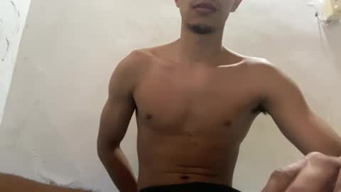 davidth000 online show from February 3, 6:22 am