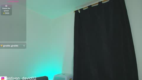 Snapshot of davidxxx02 chatting on January 13, 4:41 pm Estiven online show from January 13, 4:41 pm