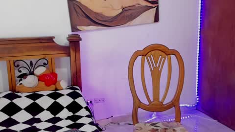 Davies brown    schedule 12pm to 5pm col time online show from January 3, 8:22 pm