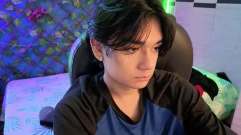 davoxer online show from March 25, 4:05 am