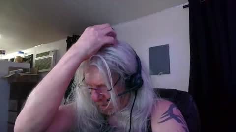 deaconoddeye online show from January 16, 12:24 am