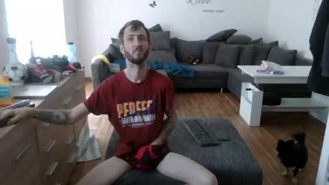 robert online show from March 22, 4:12 pm