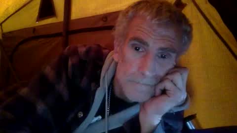 deanofflove221000 online show from June 1, 1:28 am