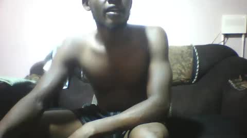 decraze online show from March 3, 10:23 am