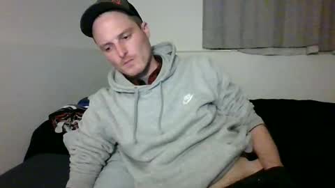 Dee4dayz online show from April 19, 3:06 am