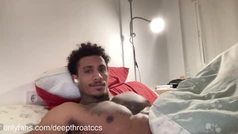 Snapshot of deepthroatfucker_ccs chatting on December 24, 1:39 pm deepthroatfucker_ccs online show from December 24, 1:39 pm