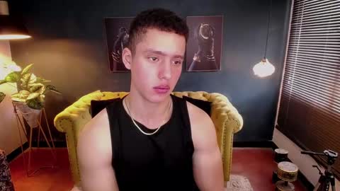 Snapshot of deivid_parker chatting on October 13, 3:07 pm Deivid online show from October 13, 3:07 pm