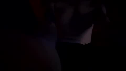 deknaux online show from February 3, 4:04 am