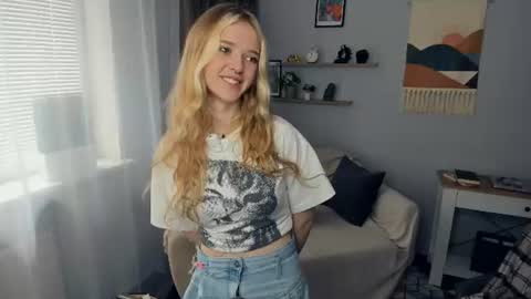 Denna online show from July 7, 10:41 am