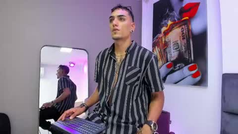 Dennis Kinsey online show from April 14, 7:13 pm