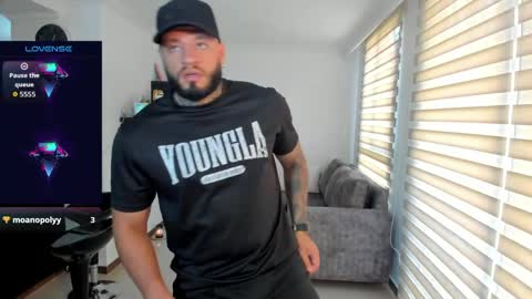 dereckgreen online show from March 31, 5:47 pm