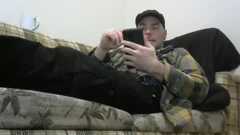 Snapshot of derf007 chatting on March 6, 3:13 pm derf007 online show from March 6, 3:13 pm