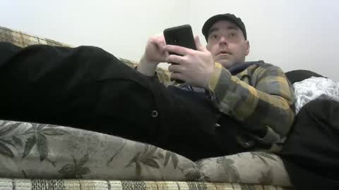 Snapshot of derf007 chatting on March 8, 2:27 pm derf007 online show from March 8, 2:27 pm