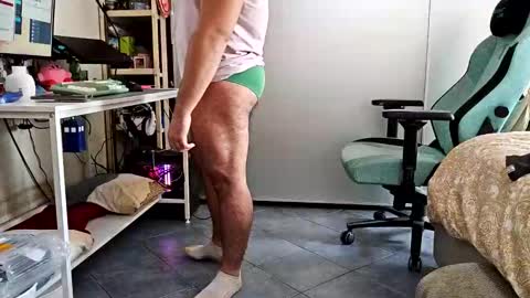 deriom online show from October 18, 7:57 am