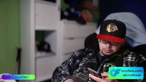 Derrick Hose online show from September 9, 5:56 pm