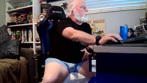 D K online show from January 17, 11:50 pm