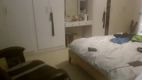 Snapshot of desiboi9 chatting on March 10, 12:18 am desiboi9 online show from March 10, 12:18 am