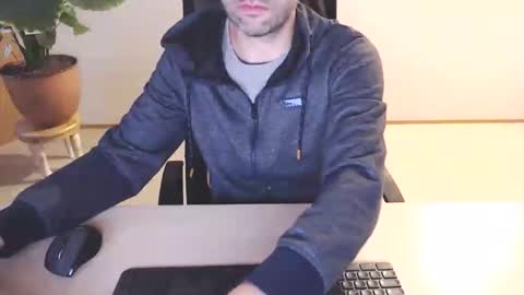 DevSwiss online show from October 12, 7:24 am