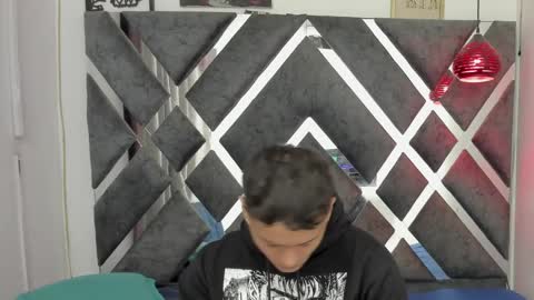 Deyvis Taylor7 online show from January 24, 1:56 am