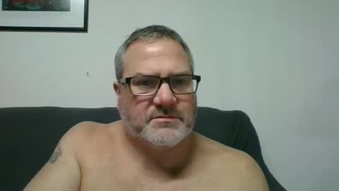Snapshot of diamond_couple_82 chatting on January 24, 5:42 am diamond_couple_82 online show from January 24, 5:42 am