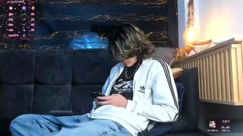 diamond_twink online show from October 30, 3:52 am