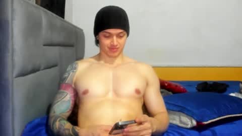 Snapshot of dick_demon_1 chatting on February 5, 10:55 pm jhon online show from February 5, 10:55 pm