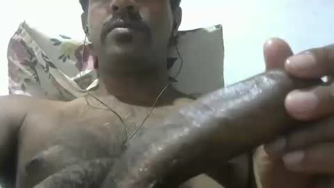 Snapshot of dickruss0070003 chatting on January 21, 9:06 am dick rus online show from January 21, 9:06 am