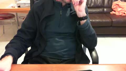 didonc from france..... online show from February 20, 5:37 pm