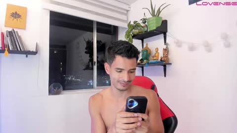 Diego lat online show from October 29, 12:35 am