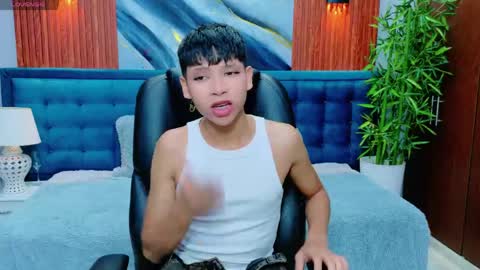  DILAN online show from April 21, 6:58 pm