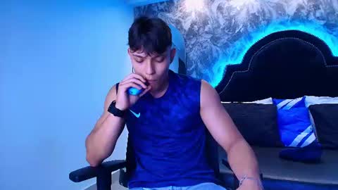 dilanmiller_ online show from July 8, 6:56 pm