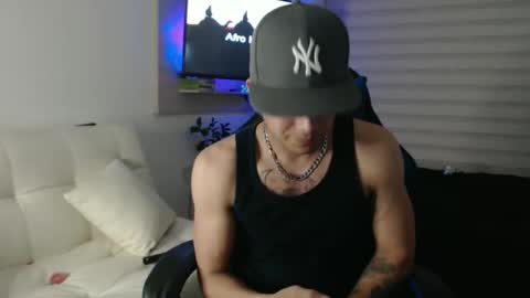 dilanxxx8888 online show from January 9, 4:40 am