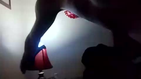 dill801975 online show from February 23, 7:21 am