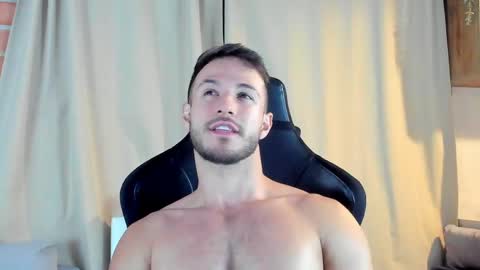 dimitricaruso online show from April 20, 11:29 pm