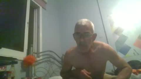 dipablofucker online show from April 12, 5:14 pm