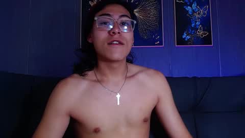 dirty model online show from February 5, 7:32 pm