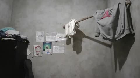 dirty model online show from April 17, 4:26 am