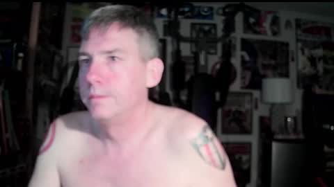 dix_handley_50 online show from November 25, 1:40 am