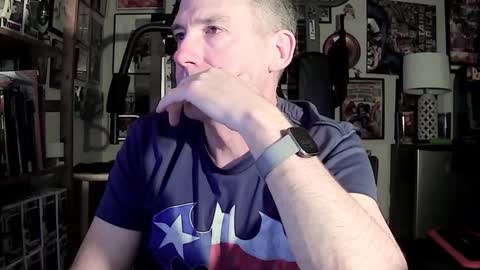 dix_handley_50 online show from December 7, 11:45 pm