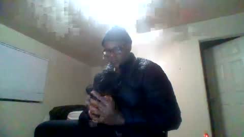 djbignuttsbrownass24 online show from February 4, 4:05 am