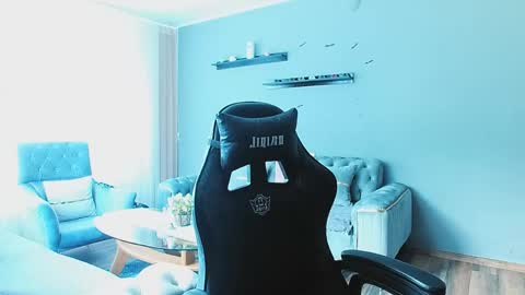 STR8 BOYv online show from April 19, 6:24 am