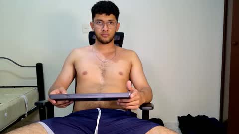 Jm online show from March 22, 11:32 pm