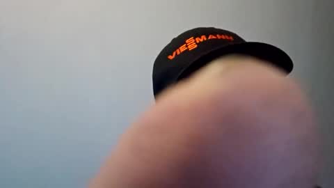 dogbone999081 online show from December 5, 8:32 am