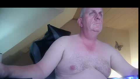 doggy2629 online show from July 18, 5:07 pm