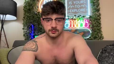 GIJO online show from February 24, 4:02 am