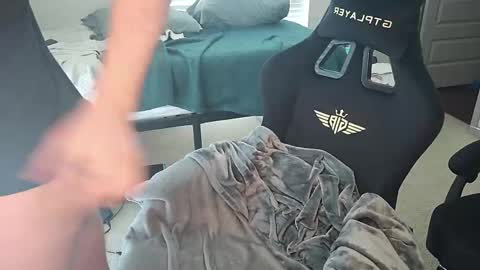 doloresman online show from March 17, 6:32 pm