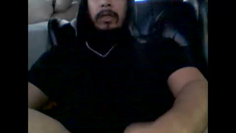 Snapshot of domanarchist chatting on December 16, 4:49 pm Sullyboyx online show from December 16, 4:49 pm