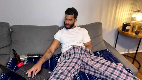 Domi online show from April 18, 11:48 pm