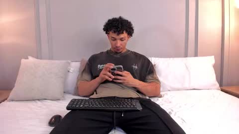 Dominick Star online show from January 18, 4:47 am