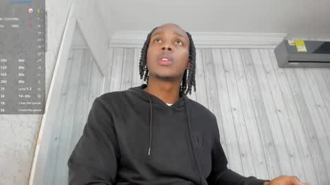 Snapshot of dominicsccott chatting on February 24, 12:26 pm Dominicscott online show from February 24, 12:26 pm